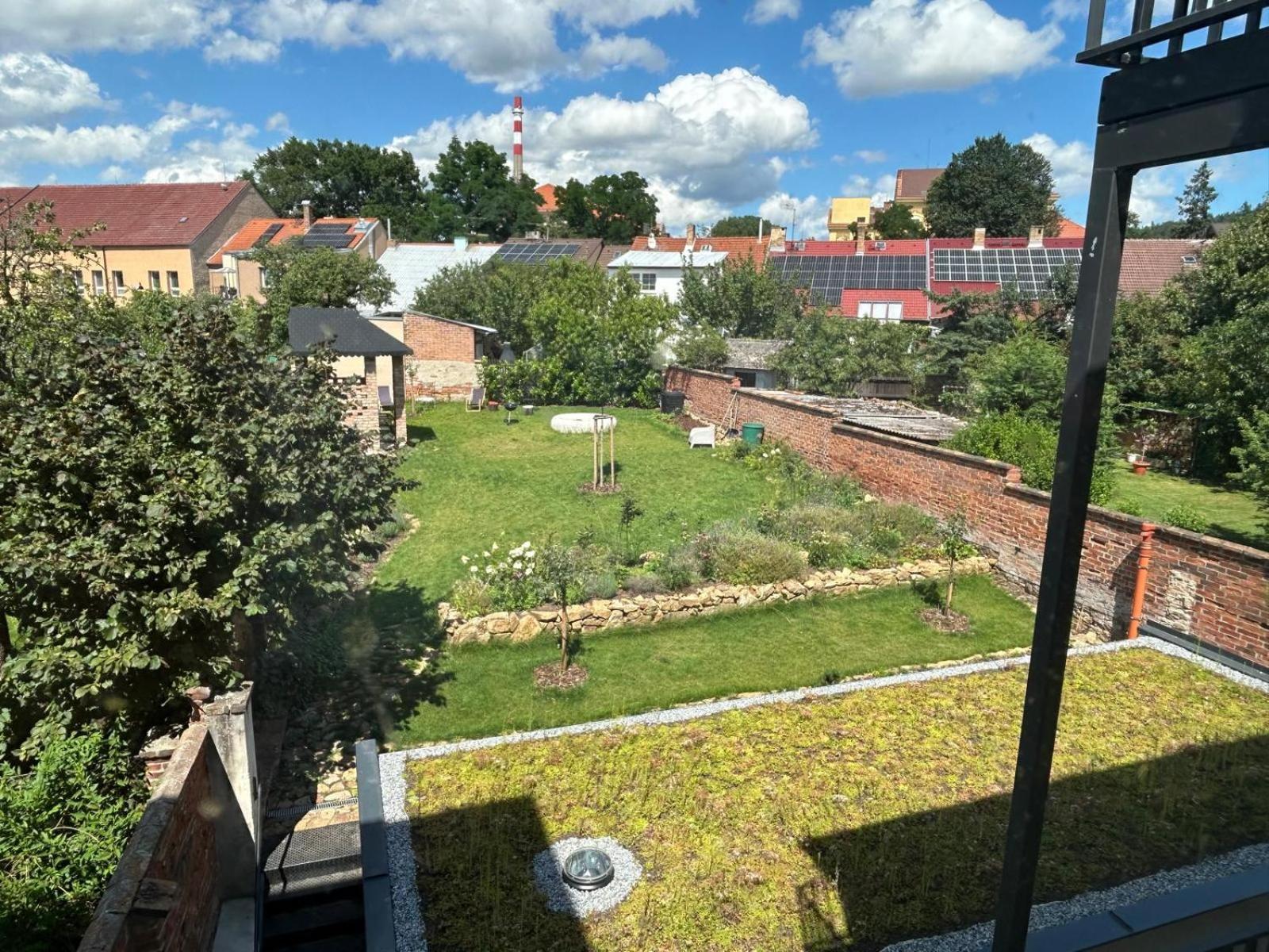 Art Nouveau Apartment With Garden In Pisek Εξωτερικό φωτογραφία